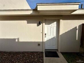 18 Wolverine St in Edinburg, TX - Building Photo - Building Photo