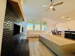 218 Oakcrest Dr in Northlake, TX - Building Photo - Building Photo