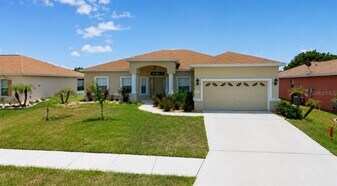 1258 Merrimack Dr in Davenport, FL - Building Photo