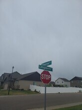 5635 Osbourne Dr in Windsor, CO - Building Photo - Building Photo