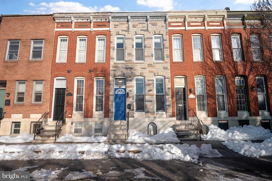 1015 Riverside Ave in Baltimore, MD - Foto de edificio