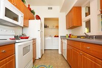3BR, 2BA - Trinidad 1088 SF - Indigo Palms Apartments in Phoenix, Arizona