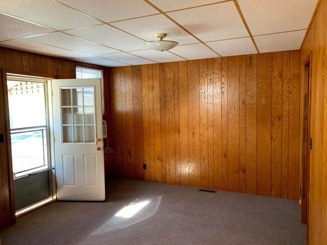 197 W Court St in Marion, NC - Building Photo - Building Photo