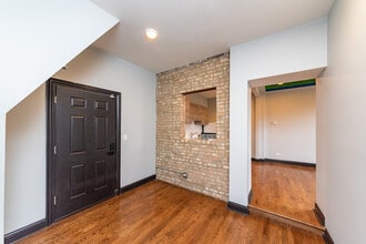 1800 S Allport St in Chicago, IL - Building Photo - Building Photo