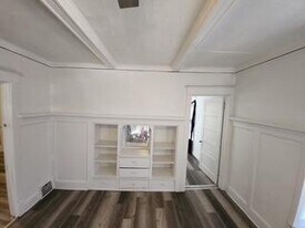 3124 N 33rd St in Milwaukee, WI - Building Photo