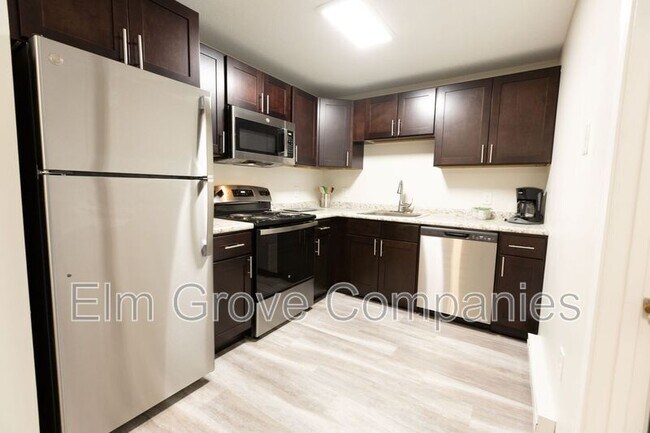 78 Hemingway Dr in Rochester, NH - Building Photo - Building Photo