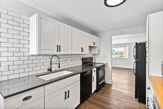 1100 Rosemary St in Denver, CO - Building Photo - Building Photo