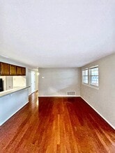 10217 Wolfe Manor Ct in Glen Allen, VA - Building Photo - Building Photo