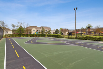 Bradford Place Apartment Homes in Warner Robins, GA - Foto de edificio - Building Photo