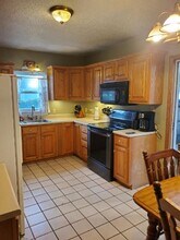 544 Magnolia Pkwy in Waterloo, IA - Building Photo - Building Photo