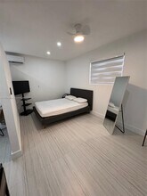 11250 SW 173rd Terrace-Unit -1 in Miami, FL - Building Photo - Building Photo