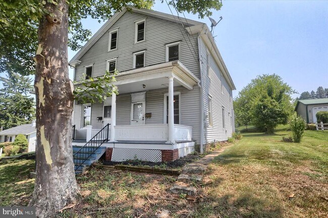 117 3rd St in Millersburg, PA - Building Photo - Building Photo