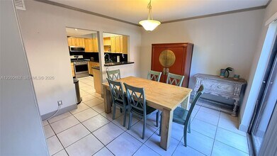 6621 SW 116th Pl in Miami, FL - Building Photo - Building Photo