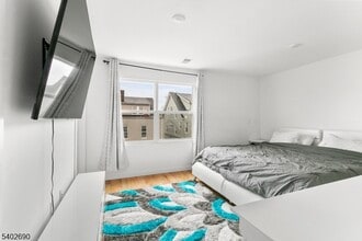 244 Pomona Ave in Newark, NJ - Building Photo - Building Photo