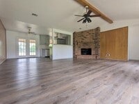 988 Jeffcote Rd photo'