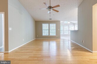 8704 Natures Trail Ct in Odenton, MD - Building Photo - Building Photo
