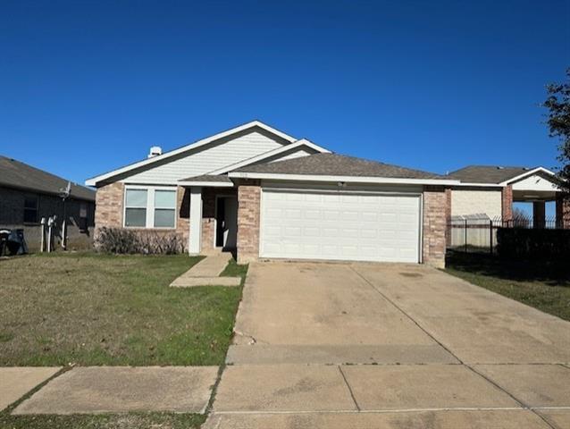 508 Hertford St in Crowley, TX - Building Photo