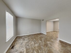 9408 Seven Courts Dr in Perry Hall, MD - Building Photo - Building Photo