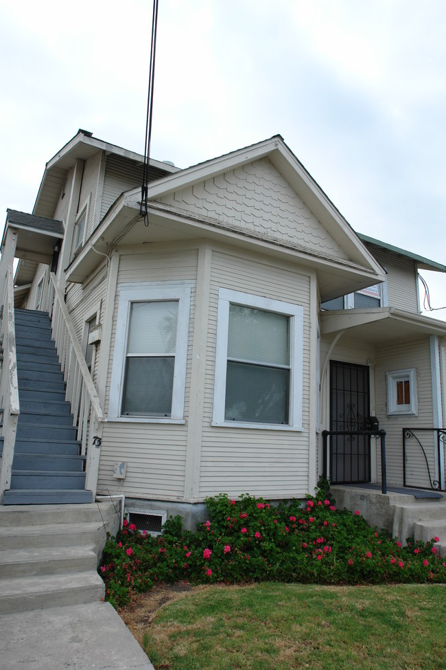 73 West St in Salinas, CA - Foto de edificio - Building Photo