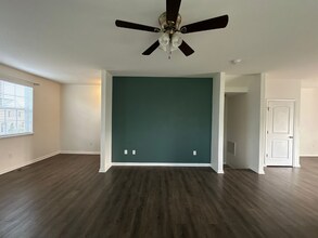 309 Magellan Dr in Martinsburg, WV - Building Photo - Building Photo