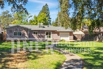 6128 Mariposa Ave in Citrus Heights, CA - Building Photo - Building Photo