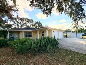 1020 2nd Ave NW in Largo, FL - Building Photo - Building Photo