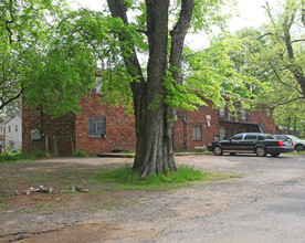 Shermont Apartments in Birmingham, AL - Foto de edificio - Building Photo