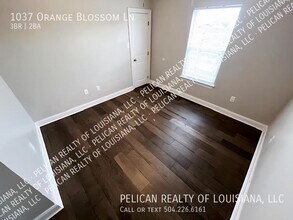 1037 Orange Blossom Ln in Harvey, LA - Building Photo - Building Photo