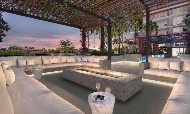 200 SE Mizner Blvd in Boca Raton, FL - Building Photo - Building Photo