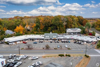 419 New London Turnpike in Glastonbury, CT - Building Photo - Building Photo