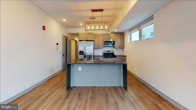 411 W Berks St in Philadelphia, PA - Building Photo - Building Photo