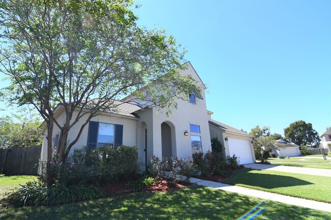 2582 Boudreaux Ave in Zachary, LA - Building Photo - Building Photo