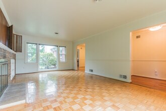 9702 Bellevue Dr in Bethesda, MD - Building Photo - Building Photo