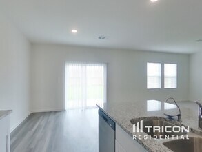6068 Majestic Crk Trl in Porter, TX - Building Photo - Building Photo