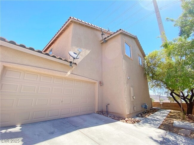 4074 Sparrow Rock St in Las Vegas, NV - Building Photo - Building Photo