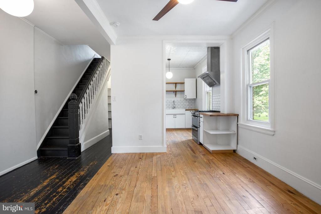 1431 E Montgomery Ave-Unit -2 in Philadelphia, PA - Building Photo