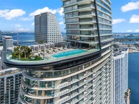 300 Biscayne Boulevard Way, Unit 3508 in Miami, FL - Building Photo