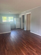 5526 Clemons Rd-Unit -5540 Clemons Rd in East Ridge, TN - Building Photo - Building Photo