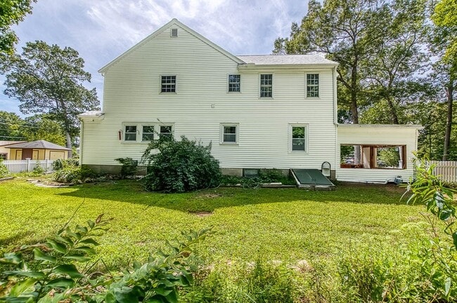 3 Oakhill Ave in Foxboro, MA - Building Photo - Building Photo