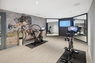 Arbors on Duke in Alexandria, VA - Building Photo - Building Photo