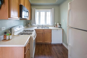 611 E Wilson St in Batavia, IL - Building Photo - Building Photo