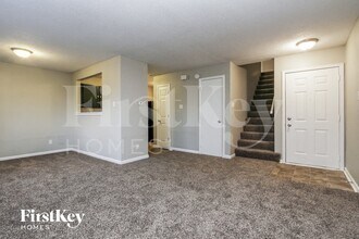 4554 Redcliff S Ln in Plainfield, IN - Building Photo - Building Photo