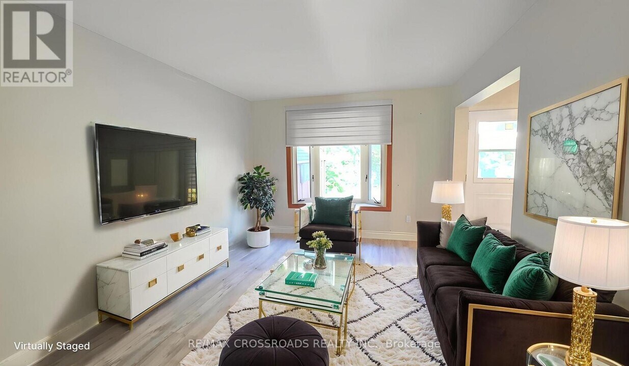 63 Osterhout Pl in Toronto, ON - Building Photo