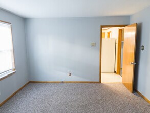 607 Walnut St-Unit -2 in Lemont, IL - Building Photo - Building Photo