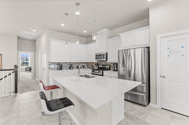 property at 9443 Starlight Oak Dr