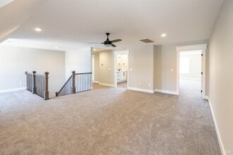 1639 Helmsdale Dr in Forest, VA - Foto de edificio - Building Photo