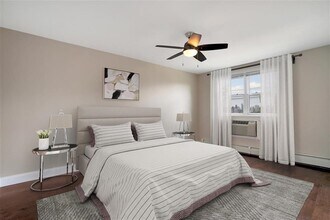 1 Congress St in Jersey City, NJ - Building Photo - Building Photo