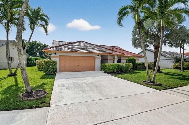 9645 El Clair Ranch Rd in Boynton Beach, FL - Building Photo - Building Photo