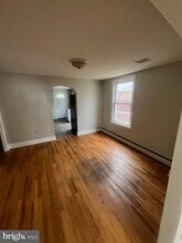 123 N Market St in Mechanicsburg, PA - Building Photo - Building Photo