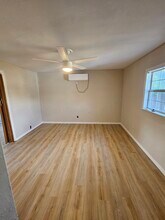 1217 Indiana St in Borger, TX - Building Photo - Building Photo